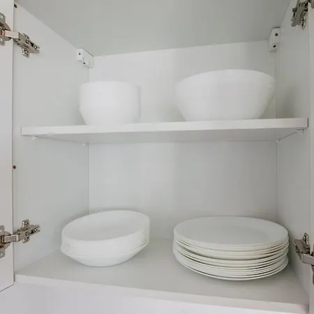 Tolstov - 3 And 4 Monteur 아파트 뒤스부르크