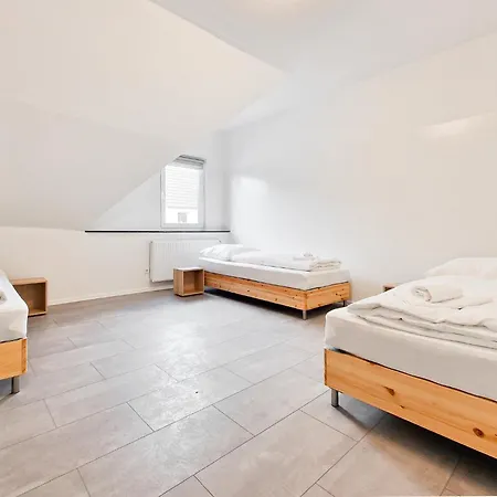 Apartmán Tolstov - 3 And 4 Monteur Duisburg