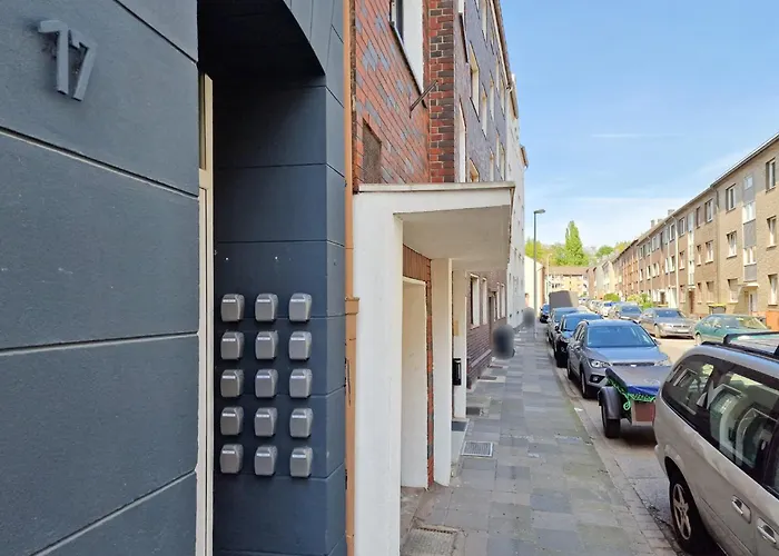 Tolstov - 3 And 4 Monteur Lejlighed Duisburg