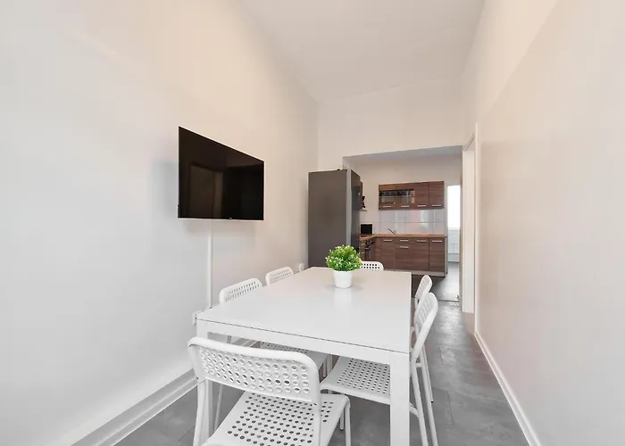 Tolstov - 3 And 4 Monteur Lejlighed Duisburg